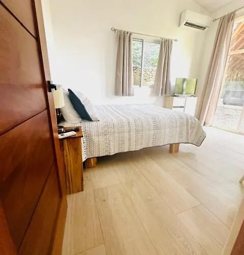Casa Hilltop Peaceful House 15 Minutes From